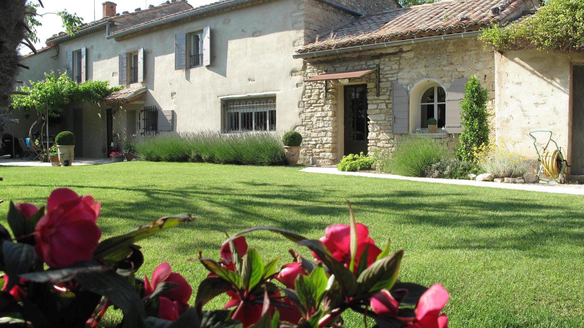 Le Mas De L'Olivier Hotel Loriol-du-Comtat Buitenkant foto